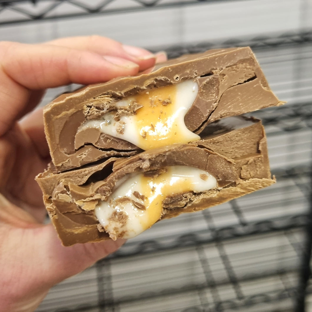 Creme Egg Stuffed Slabb